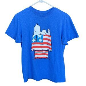 Peanuts Shirt Adult Medium Blue Snoopy Patriotic Doghouse Flag Cartoon